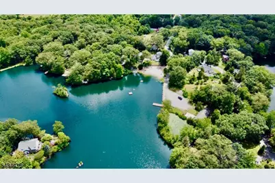 17 Highland Rd, Bloomingdale, NJ 07403 - Photo 46