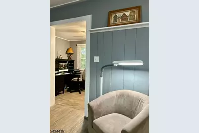 17 Highland Rd, Bloomingdale, NJ 07403 - Photo 18