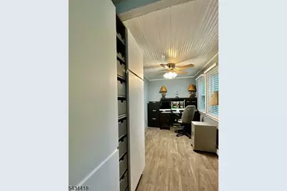 17 Highland Rd, Bloomingdale, NJ 07403 - Photo 16