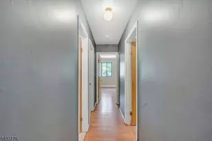 666 Mill St, Belleville Twp., NJ 07109 - Photo 12