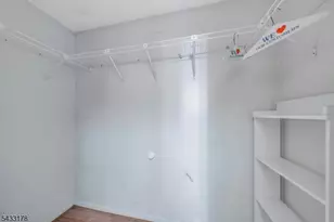 666 Mill St, Belleville Twp., NJ 07109 - Photo 16