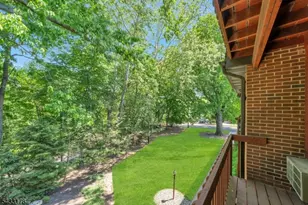 666 Mill St, Belleville Twp., NJ 07109 - Photo 22