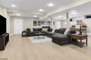33 St Nickolas Way, Bernards Township, NJ 07920 - Photo 32