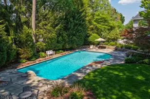 33 St Nickolas Way, Bernards Township, NJ 07920 - Photo 50