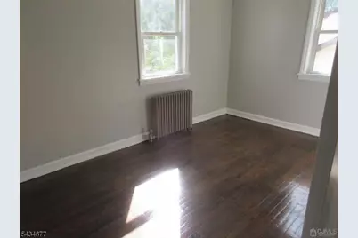 815 2nd St #815B, Dunellen, NJ 08812 - Photo 6