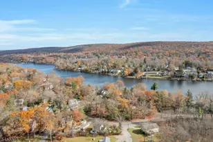 39 Delaware Rd, West Milford, NJ 07421 - Photo 40