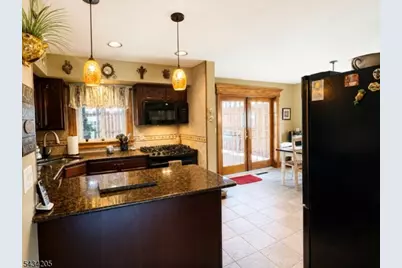 404 Czaplicki St, Manville, NJ 08835 - Photo 4