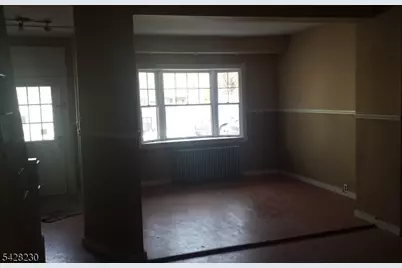 94 Mercer St, Phillipsburg, NJ 08865 - Photo 2