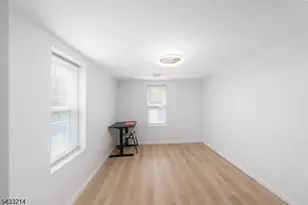 17 Carr Ln, Roxbury Township, NJ 07885 - Photo 12