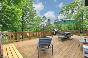 64 Larchmont Dr, West Milford Twp., NJ 07421 - Photo 28