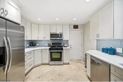 118 Manito Ave, Oakland, NJ 07436 - Photo 12