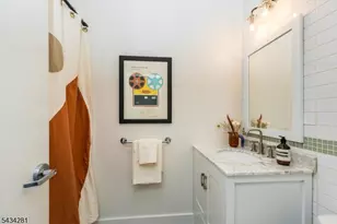 25 Clark St, Glen Ridge Boro Twp., NJ 07028 - Photo 20