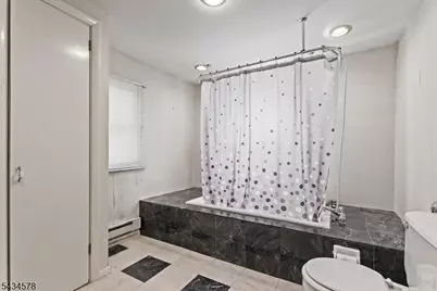 17 Albanese Rd, Haledon, NJ 07508 - Photo 14