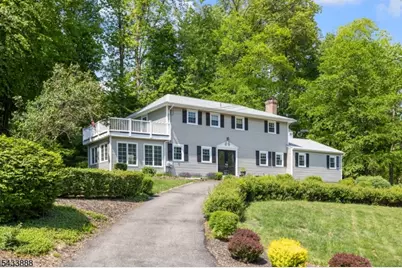 14 Parkwood Rd, Roxbury Township, NJ 07876 - Photo 2