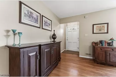 9 Cross Rd, Hanover Township, NJ 07950 - Photo 4
