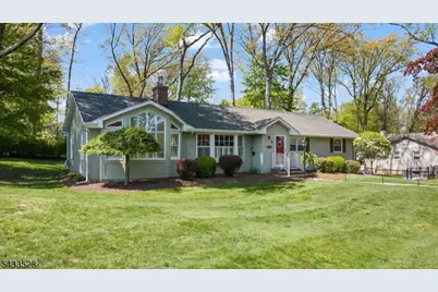 9 Cross Rd, Hanover Township, NJ 07950 - Photo 2