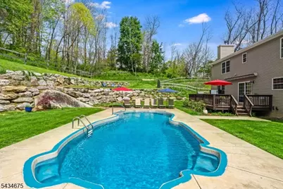 12 Cork Hill Rd, Ogdensburg, NJ 07439 - Photo 32