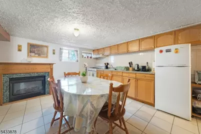 999 E 25th St, Paterson, NJ 07513 - Photo 18