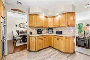 21 Skyline Dr, Hopatcong, NJ 07821 - Photo 14