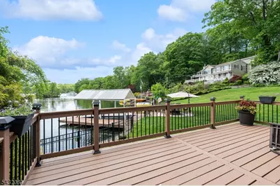 21 Skyline Dr, Hopatcong, NJ 07821 - Photo 6