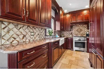 57 Southgate Rd, New Providence, NJ 07974 - Photo 12