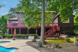 12 Sandalwood Dr, Livingston, NJ 07039 - Photo 32
