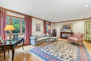 12 Sandalwood Dr, Livingston, NJ 07039 - Photo 6