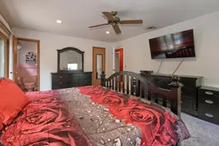 277 French Hill Rd, Wayne, NJ 07470 - Photo 16