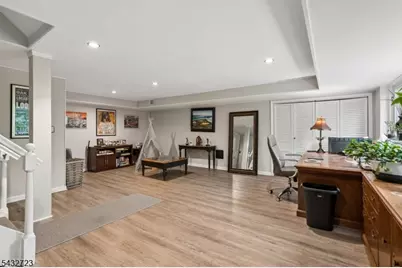 81 Mountain Road, Verona Twp., NJ 07044 - Photo 26
