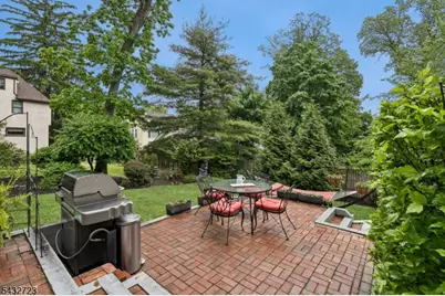 81 Mountain Road, Verona Twp., NJ 07044 - Photo 30