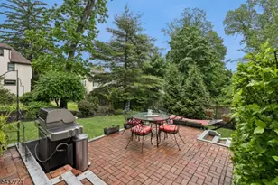 81 Mountain Rd, Verona Twp., NJ 07044 - Photo 30