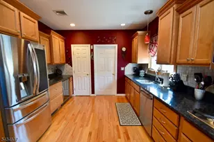 37 Heather Hills Dr, Jefferson Township, NJ 07438 - Photo 10