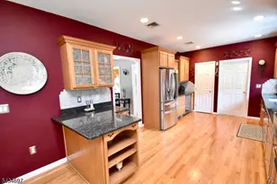 37 Heather Hills Dr, Jefferson Township, NJ 07438 - Photo 8