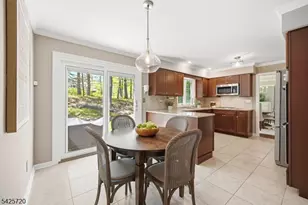 60 Hendricks Dr, Hanover Township, NJ 07950 - Photo 10