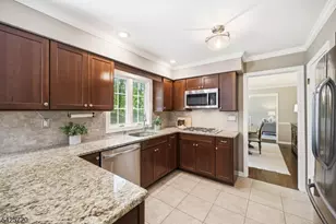 60 Hendricks Dr, Hanover Township, NJ 07950 - Photo 12