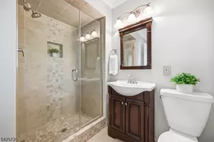 60 Hendricks Dr, Hanover Township, NJ 07950 - Photo 30