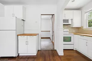 1652 Edward Terrace, Union Township, NJ 07083 - Photo 10