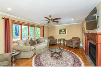 31 Yorkshire Ave, West Milford, NJ 07480 - Photo 16