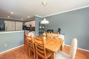 4 Katie Ct, East Hanover Township, NJ 07936 - Photo 8