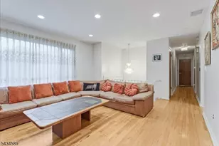 9 Arthur Terrace, Livingston, NJ 07039 - Photo 4