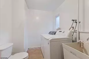 9 Arthur Terrace, Livingston, NJ 07039 - Photo 20