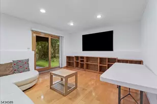9 Arthur Terrace, Livingston, NJ 07039 - Photo 14
