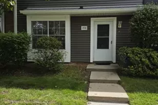 394 Rittenhouse Ct, North Brunswick Township, NJ 08902 - Photo 1