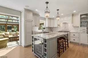 120 Woods End Dr, Bernards Township, NJ 07920 - Photo 10