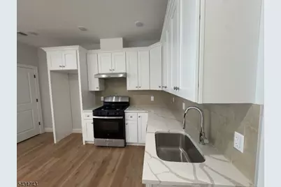 484 S 19th St 1st Fl #1, Newark, NJ 07103 - Photo 6