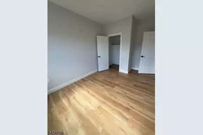 484 S 19th St 2nd Fl, Newark, NJ 07103 - Photo 18