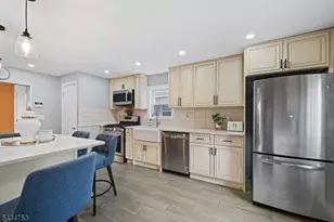 247 E 6th St, Clifton, NJ 07011 - Photo 10