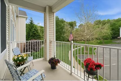 104 Ridgeview Ln, Mount Arlington, NJ 07856 - Photo 32