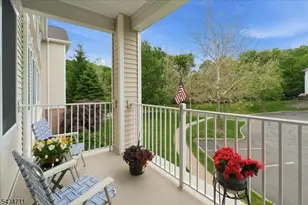 104 Ridgeview Ln, Mount Arlington, NJ 07856 - Photo 32