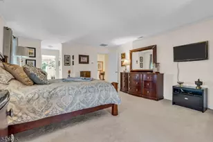 6 Champions Cir, Branchburg Township, NJ 08876 - Photo 18